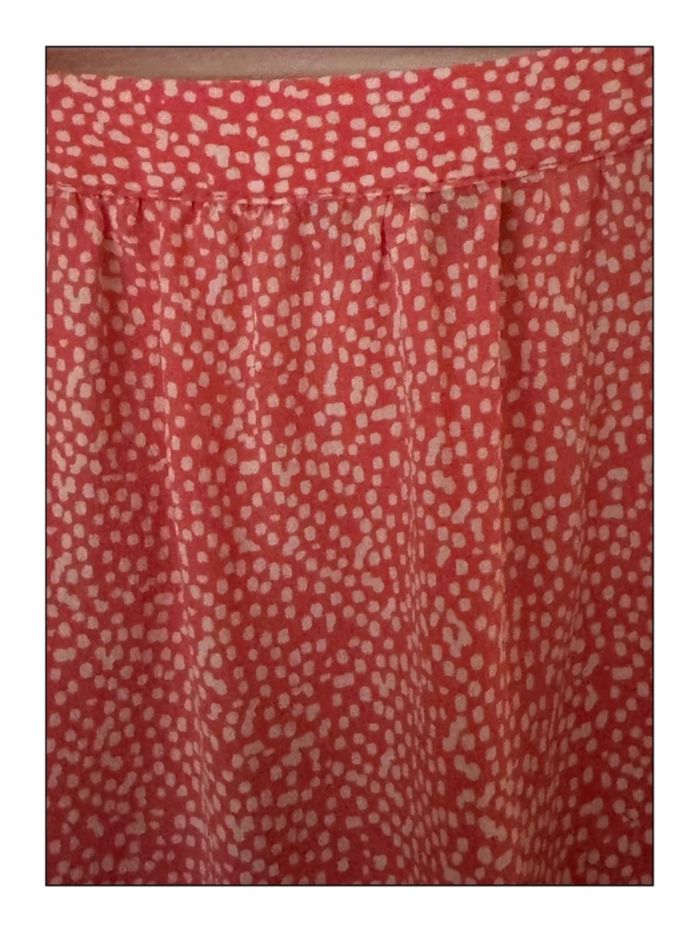 Joie Sleeveless Silk V-neck Blouse in Modern Geo Dot Print - Picture 6 of 11